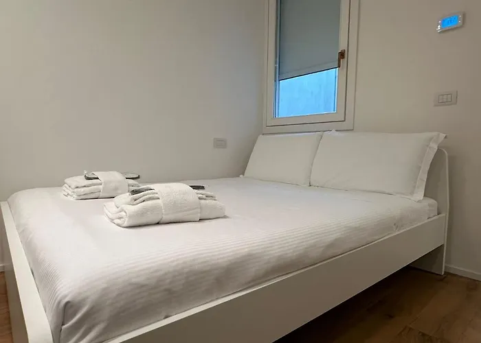 Wonderful Prato Della Valle Free Parking