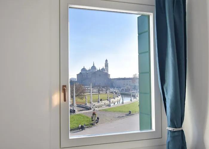 Apartment Wonderful Prato Della Valle Free Parking Padova