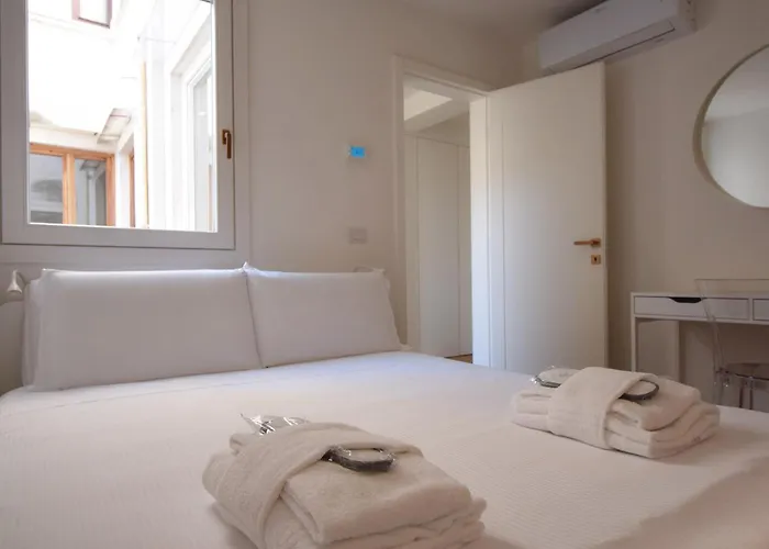 Wonderful Prato Della Valle Free Parking Apartment *