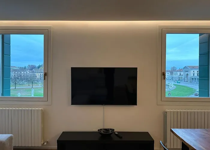 Wonderful Prato Della Valle Free Parking פאדובה