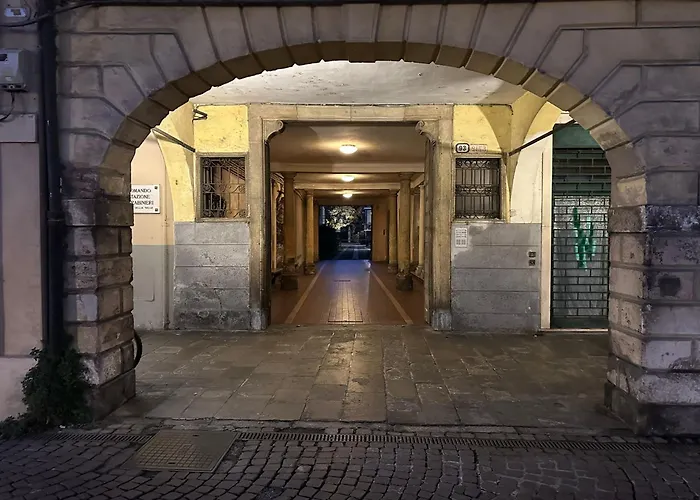 Wonderful Prato Della Valle Free Parking דירה פאדובה